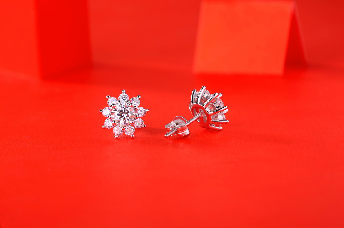 [TW] [#Link 59] Sunflower Shape 0.5 Carat S925 Sterling Silver Moissanite Earring