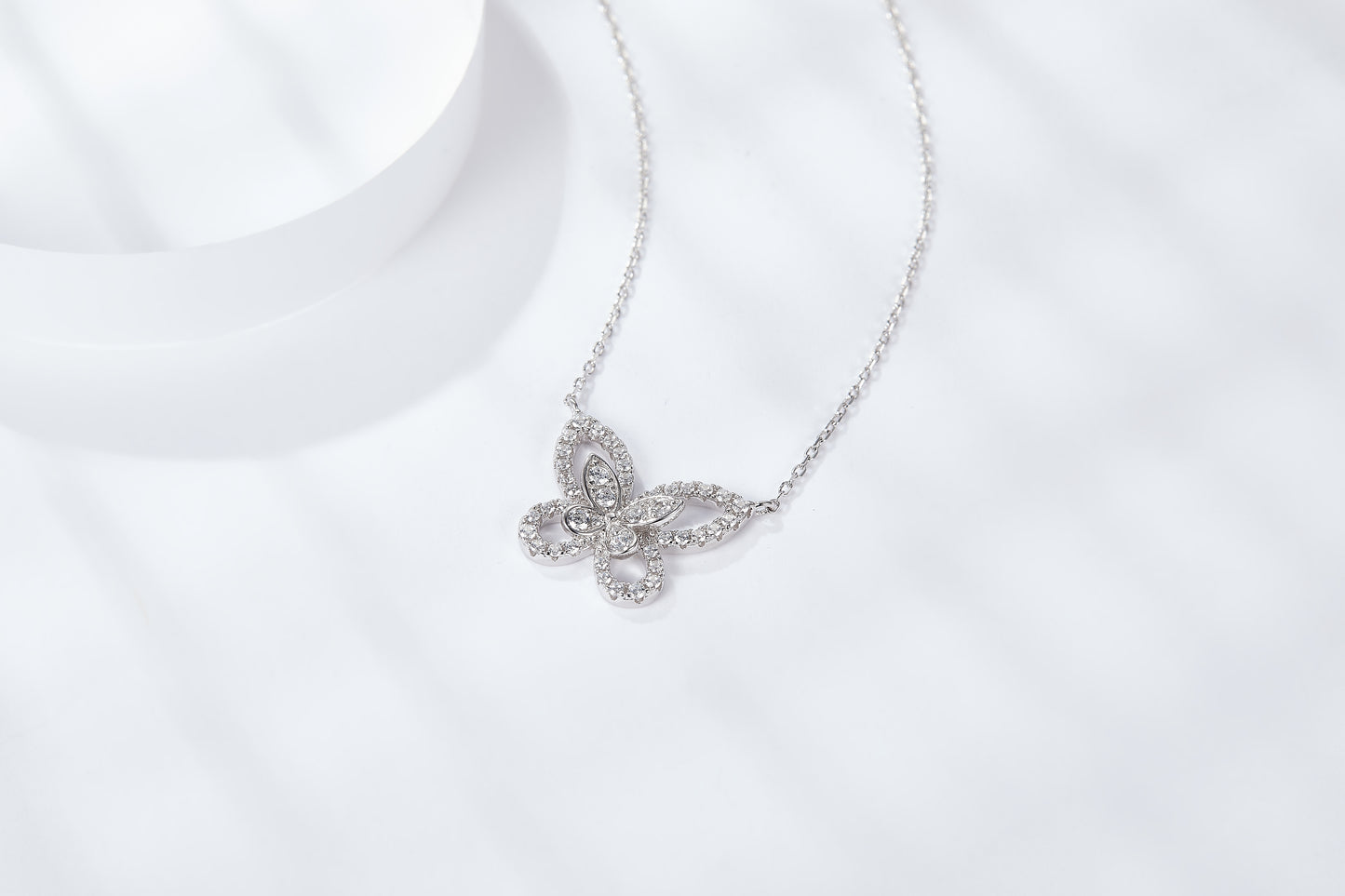 [TW] [#Link 61] Butterfly Shape S925 Sterling Silver Mossanite Necklace