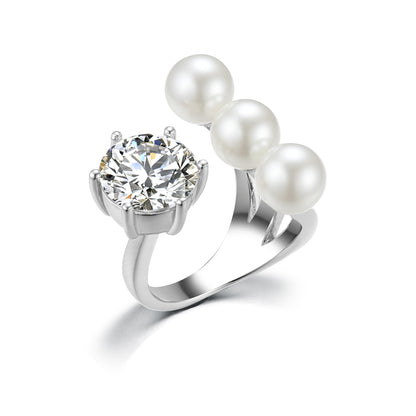 [TW] [#Link 20] 5 Carats 3 Pearls Ring S925 Sterling Silver Moissanite Ring