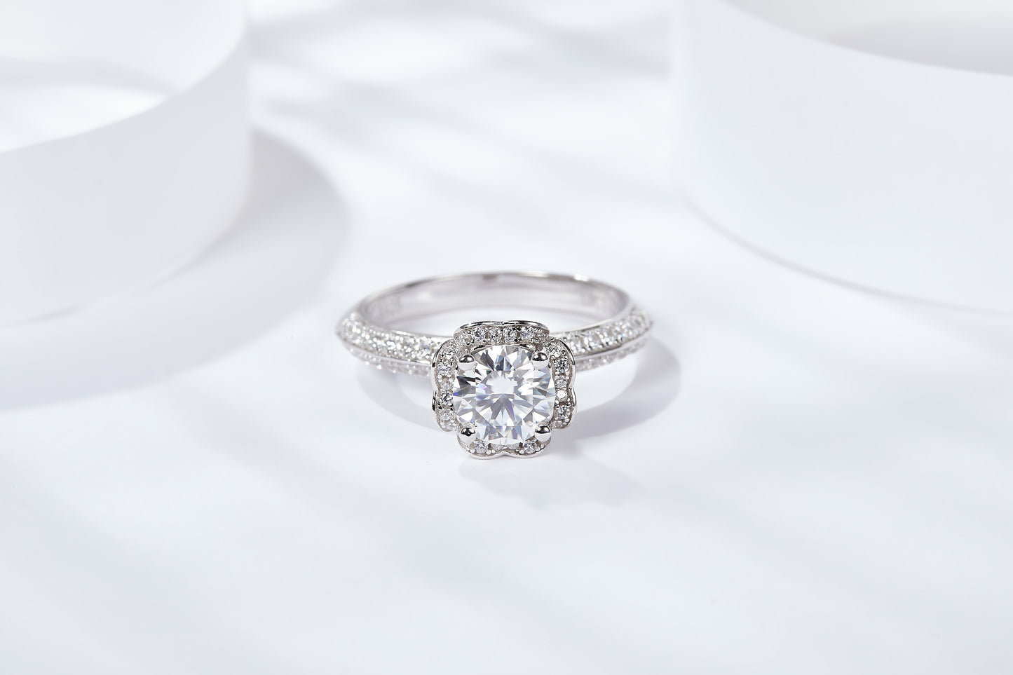 [TW] [#Link 11] 1&2&5 Carats Camelia Ring S925 Sterling Silver Moissanite Ring